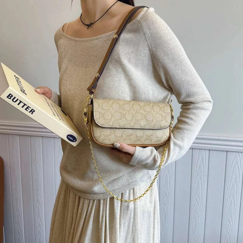 Stylish Unique Vintage Fashionable Tote Bag Large Capacity For Casual Leisure And Business Commuter Use