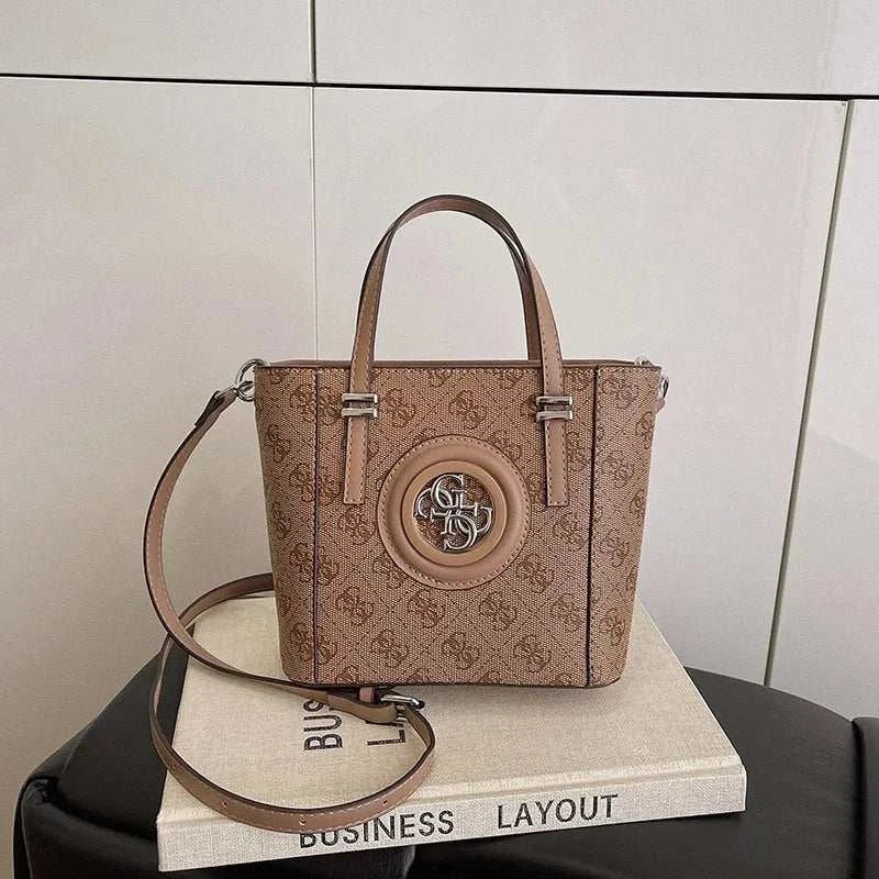 Stylish large capacity minimalist leather crossbody handbag for women with vintage designer letter logo