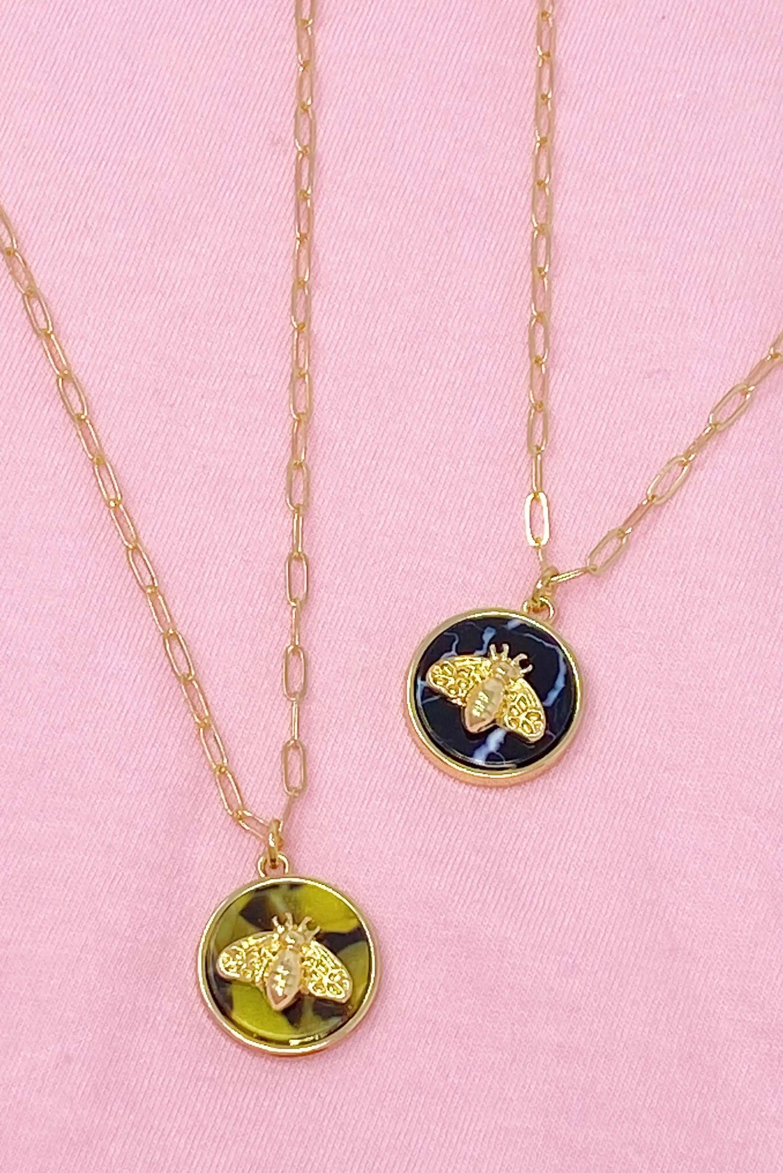 Elegant Bee Jewel Necklace Gold